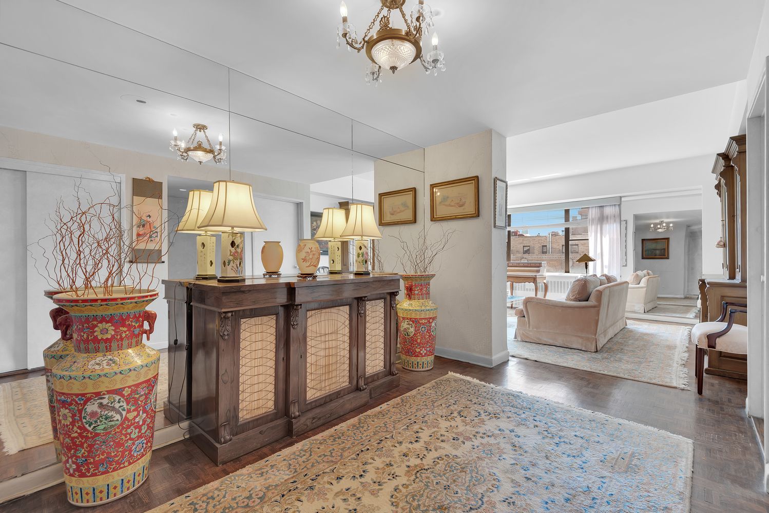 $1,850,000 | 11 East 86th Street, Unit 19B | Upper East Side