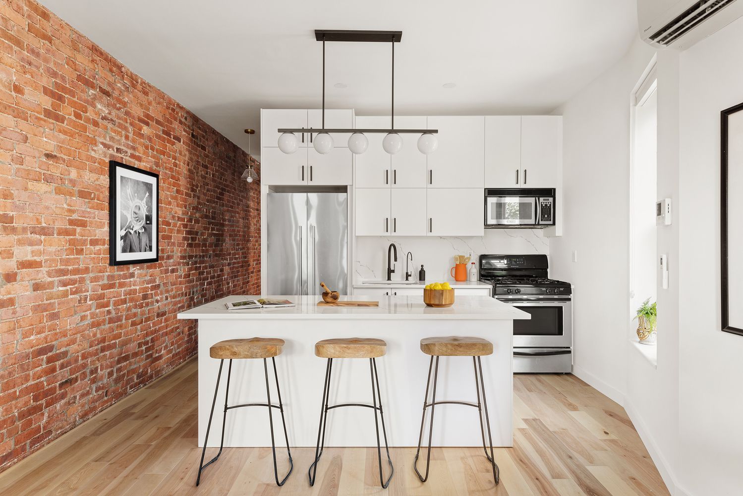 $1,170,000 | 176 Sterling Place, Unit PHL | Park Slope