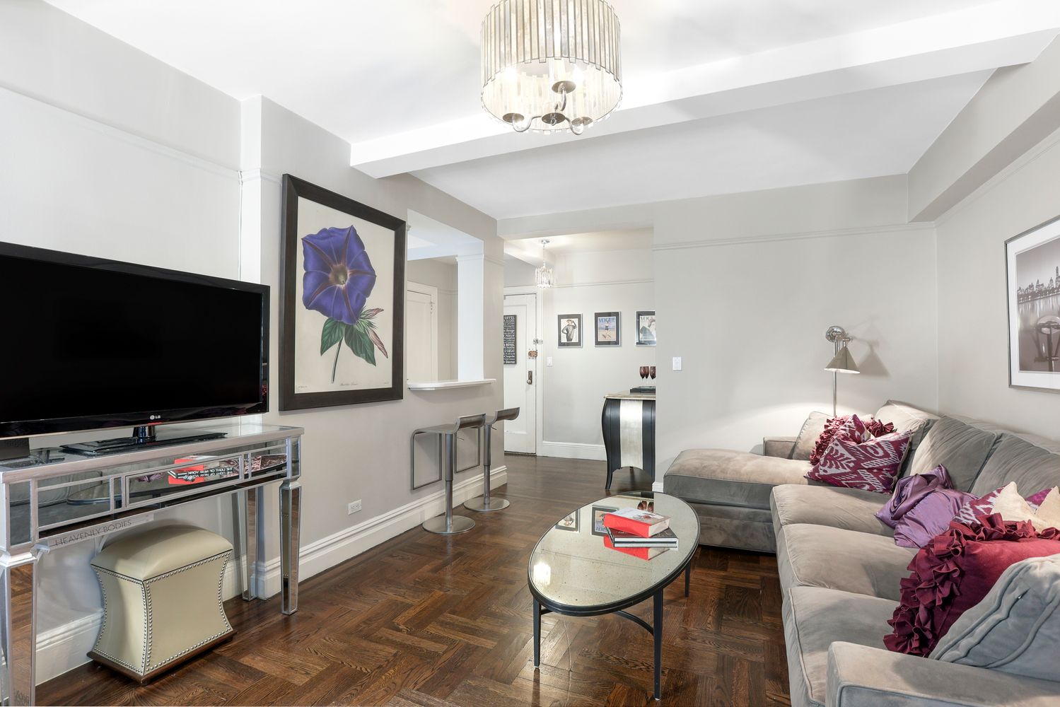 $699,000 | 65 West 95th Street, Unit 7G | Upper West Side