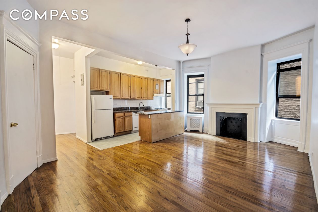 Apartments & Houses For Rent In Manhattan, NY | Compass