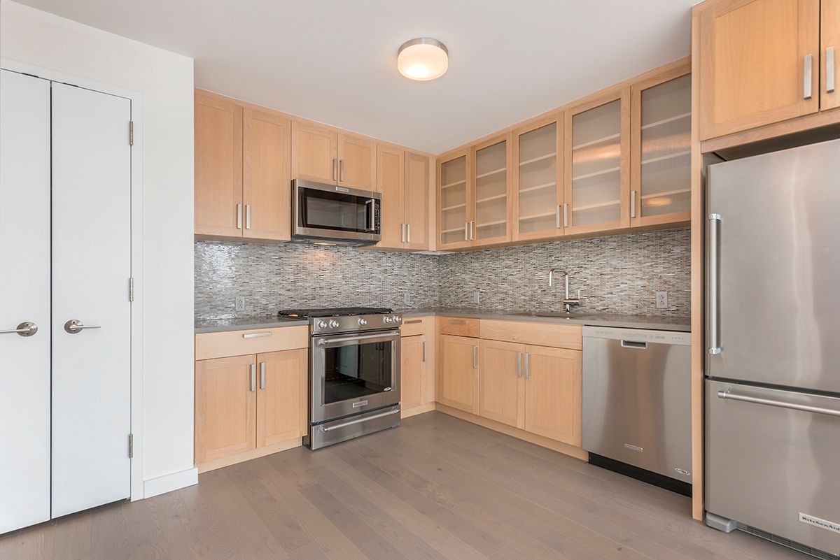 $4,595 | 282 South 5th Street, Unit 9F | Williamsburg