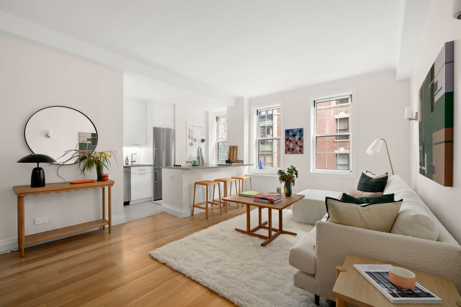 $1,275,000 | 41 5th Avenue, Unit 8C | Greenwich Village