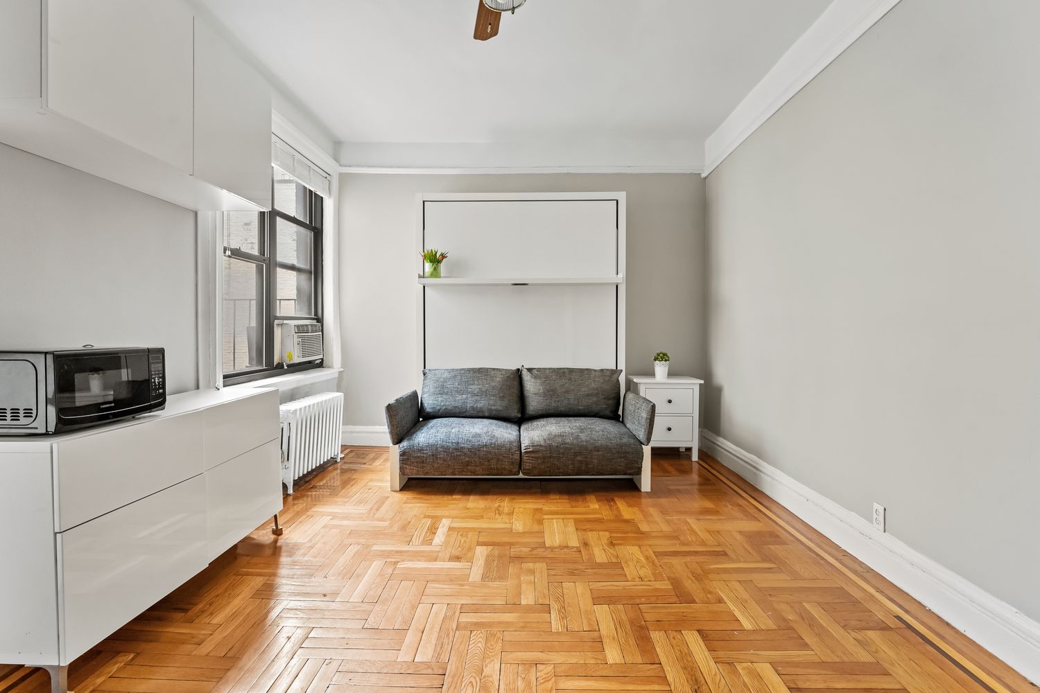 $2,250 | 345 East 77th Street, Unit 4I | Upper East Side