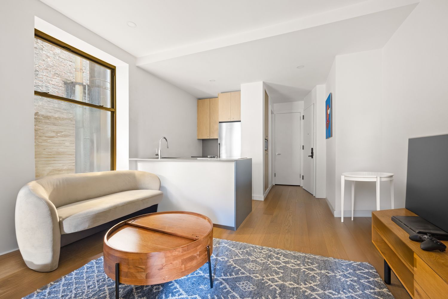 $6,500 | 140 West 4th Street, Unit 16 | Greenwich Village