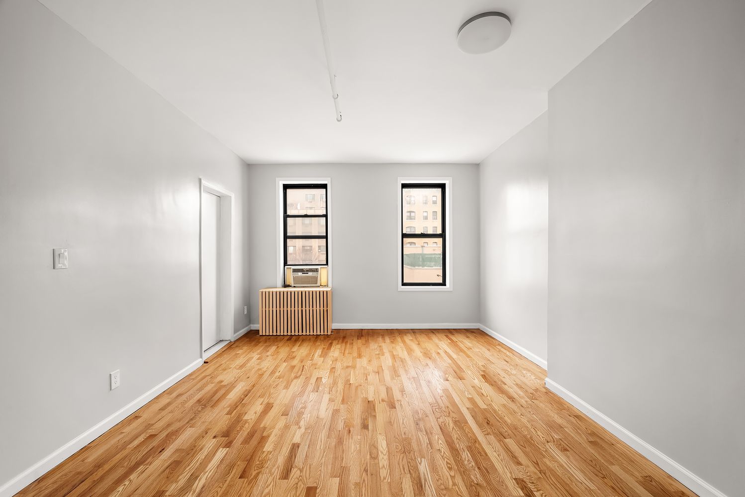 $2,600 | 63 East 129th Street, Unit 3 | Central Harlem