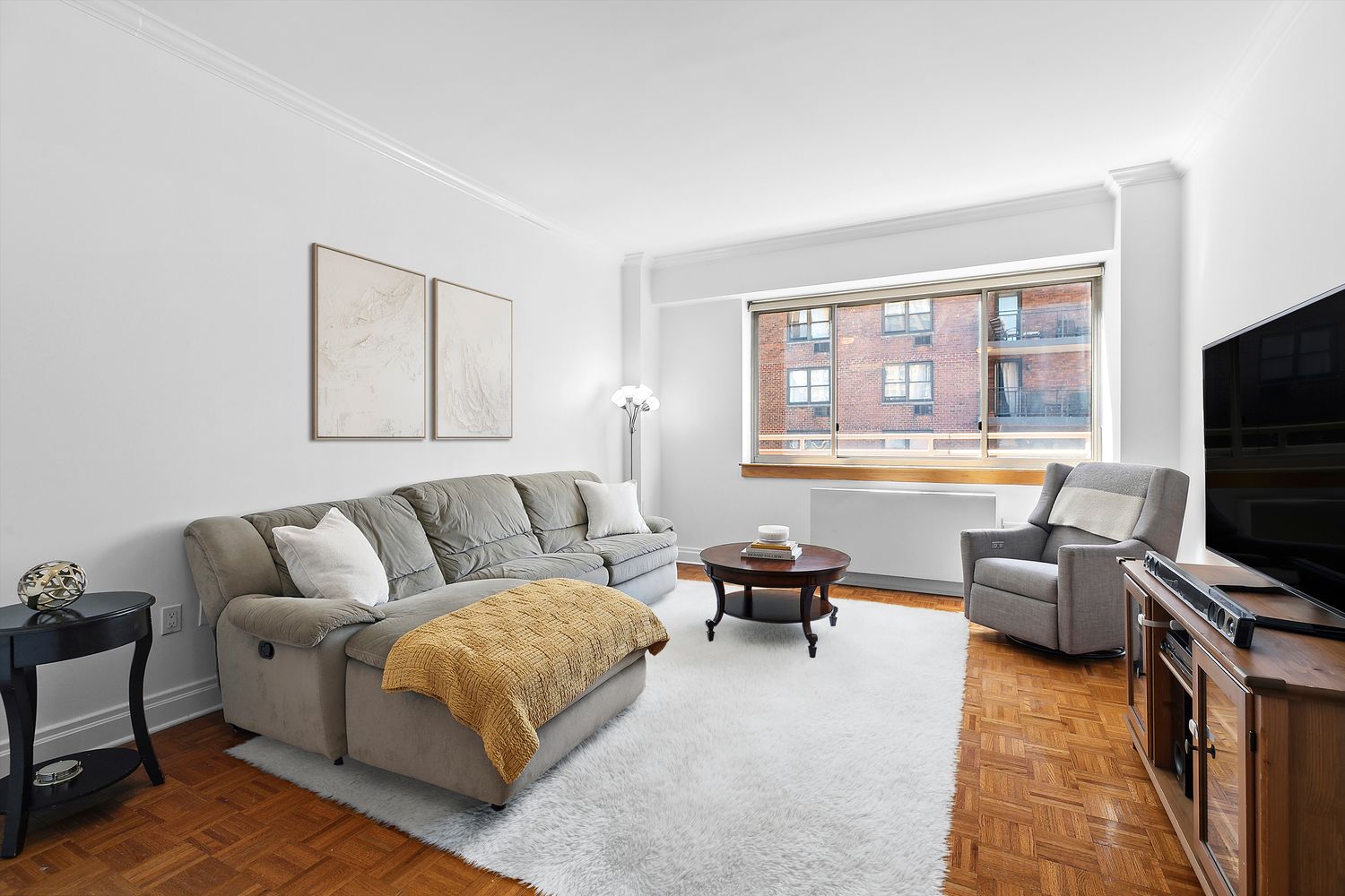 $1,350,000 | 350 East 82nd Street, Unit 7Z | Upper East Side