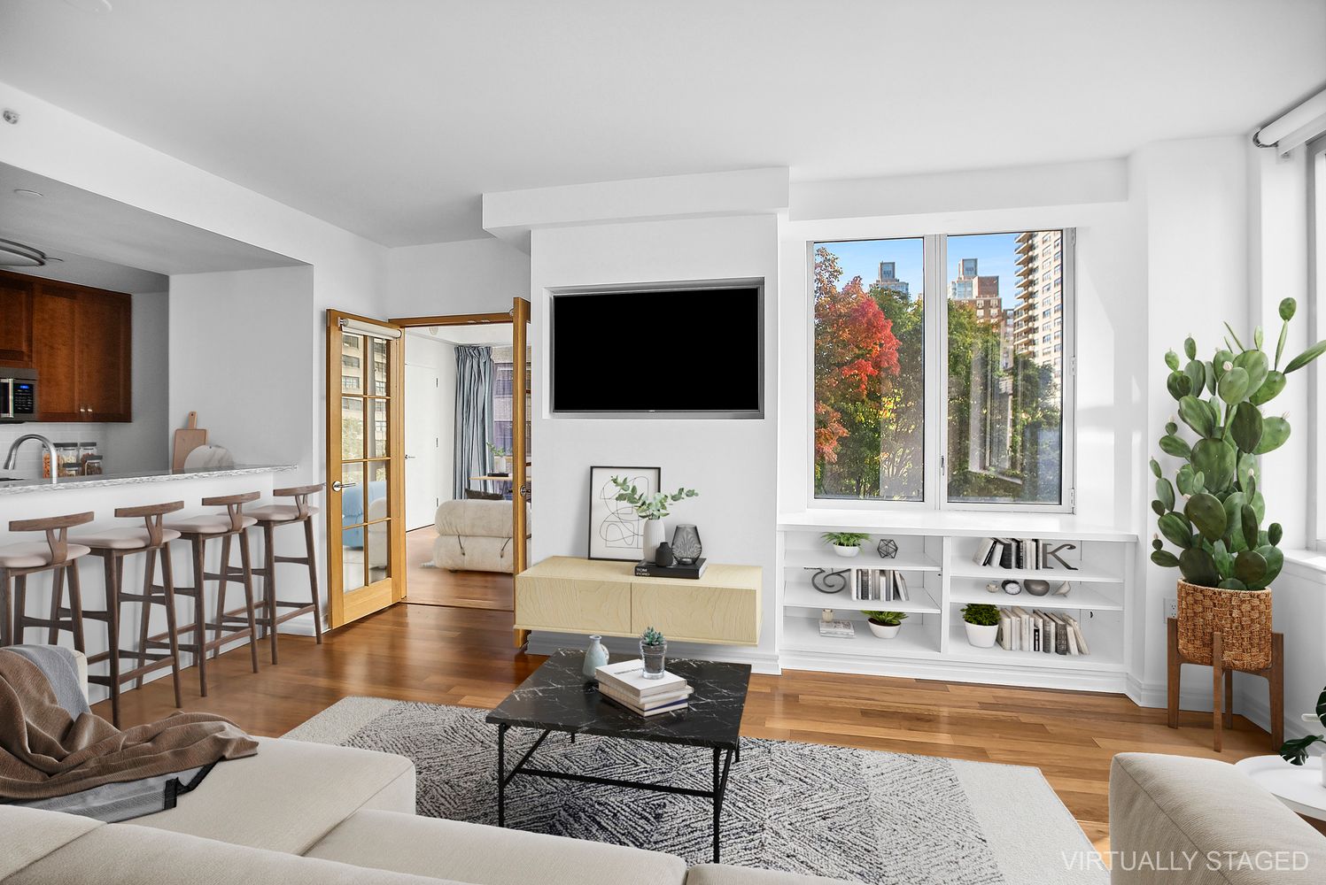 $2,300,000 | 200 West End Avenue, Unit 5H | Upper West Side