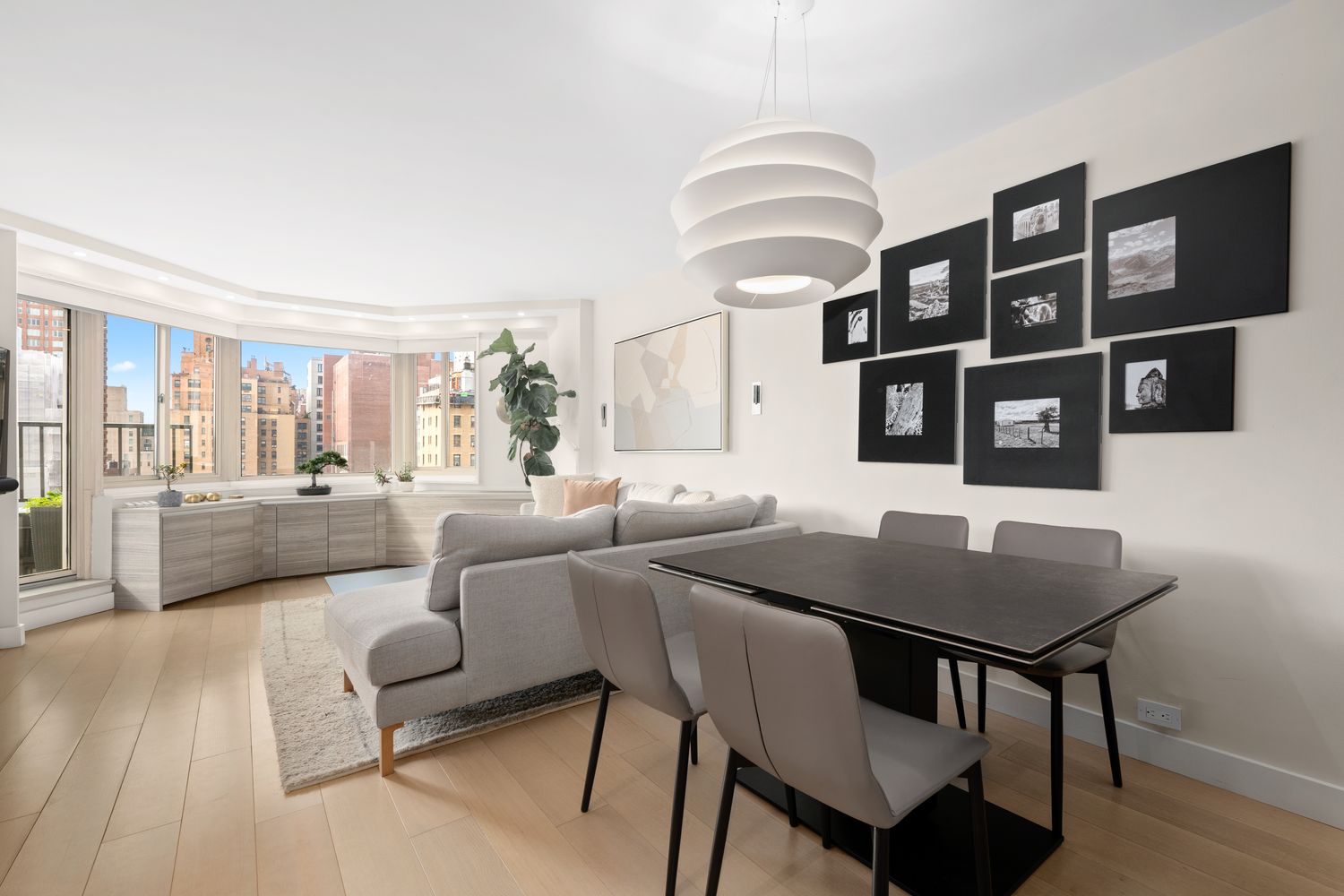 $1,195,000 | 301 East 78th Street, Unit 16D | Upper East Side