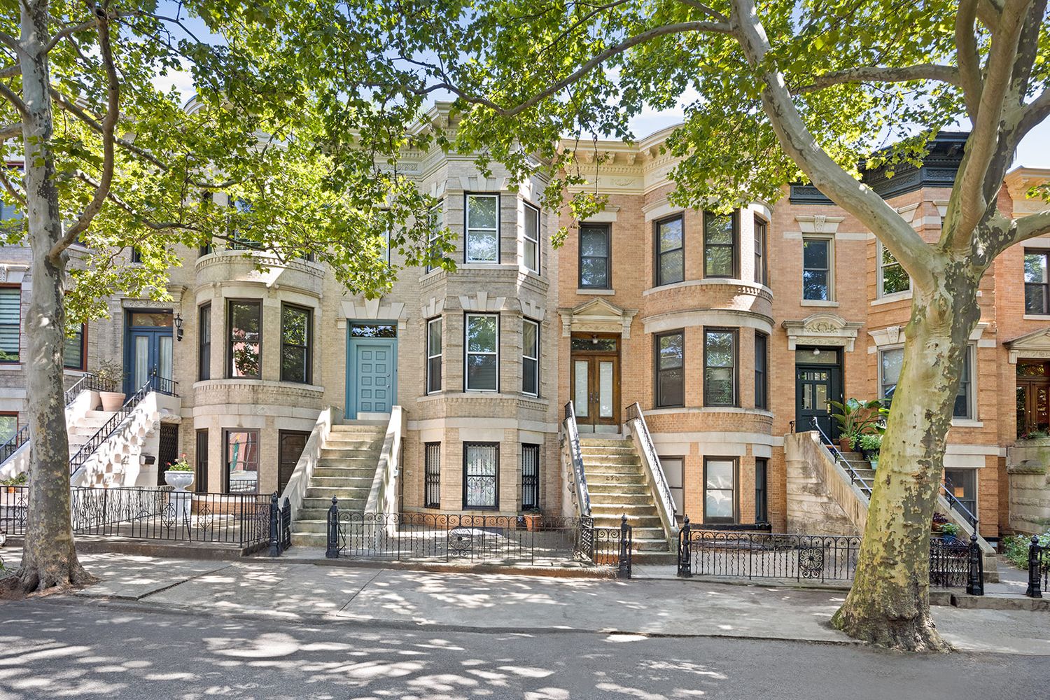 $2,685,000 | 273 Windsor Place | Windsor Terrace