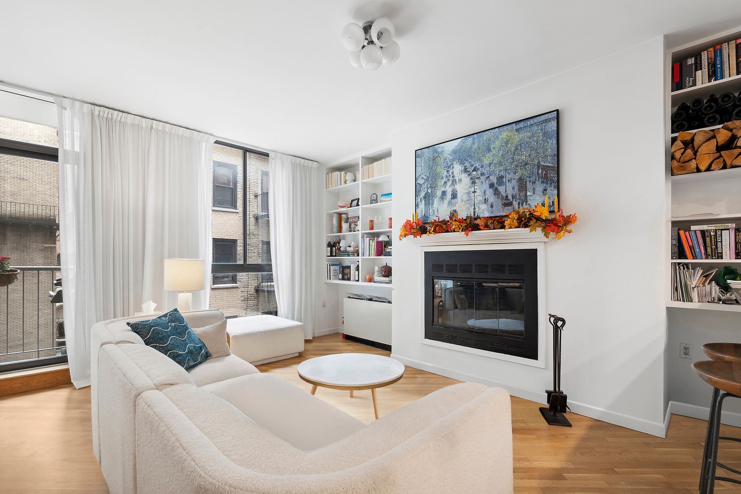 $6,000 | 8 West 65th Street, Unit 4B | Upper West Side