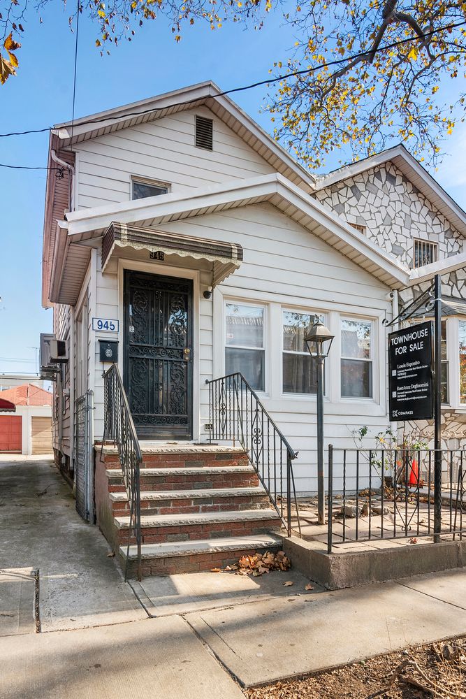 $950,000 | 945 East 32nd Street | Midwood