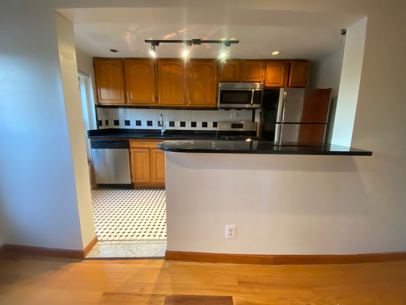 $3,295 | 62 Bainbridge Street, Unit 4 | Bedford-Stuyvesant