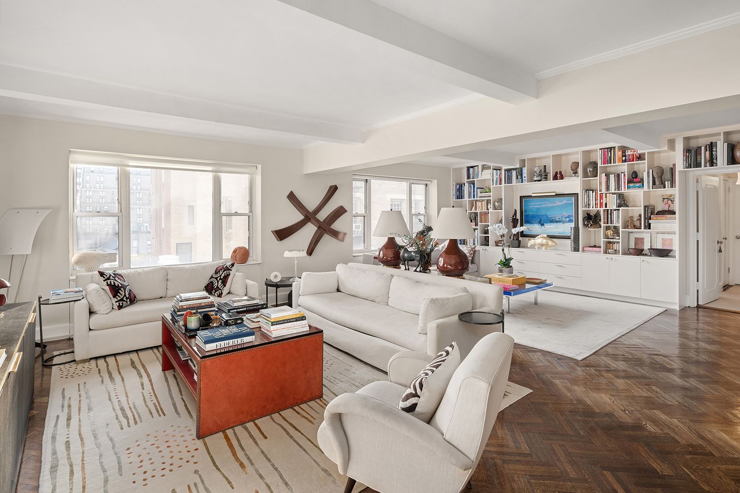 $3,200,000 | 44 East 67th Street, Unit 9DE | Lenox Hill