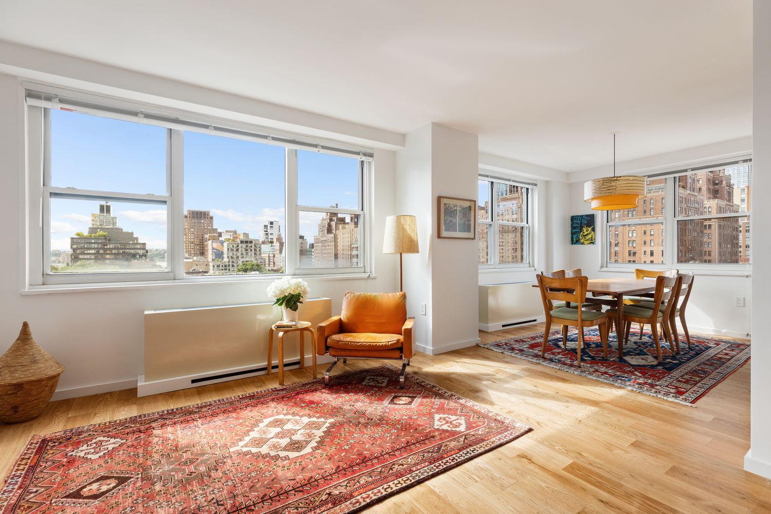 $2,150,000 | 360 West 22nd Street, Unit 11E | Chelsea