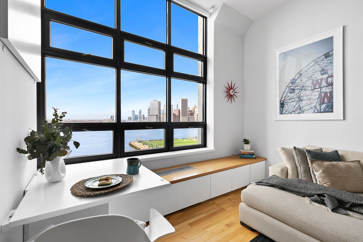 $7,850 | 360 Furman Street, Unit 838 | Brooklyn Heights