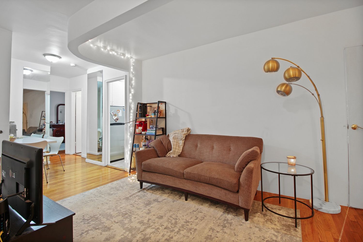 $3,800 | 315 East 56th Street, Unit 5F | Sutton Place