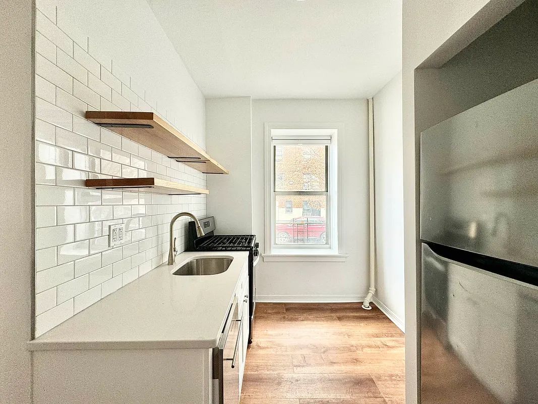 $2,650 | 2022 Beverley Road, Unit 3 | Ditmas Park