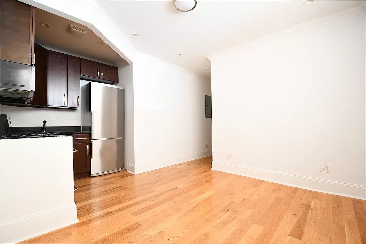 $4,500 | 1059 Union Street, Unit B3 | Crown Heights