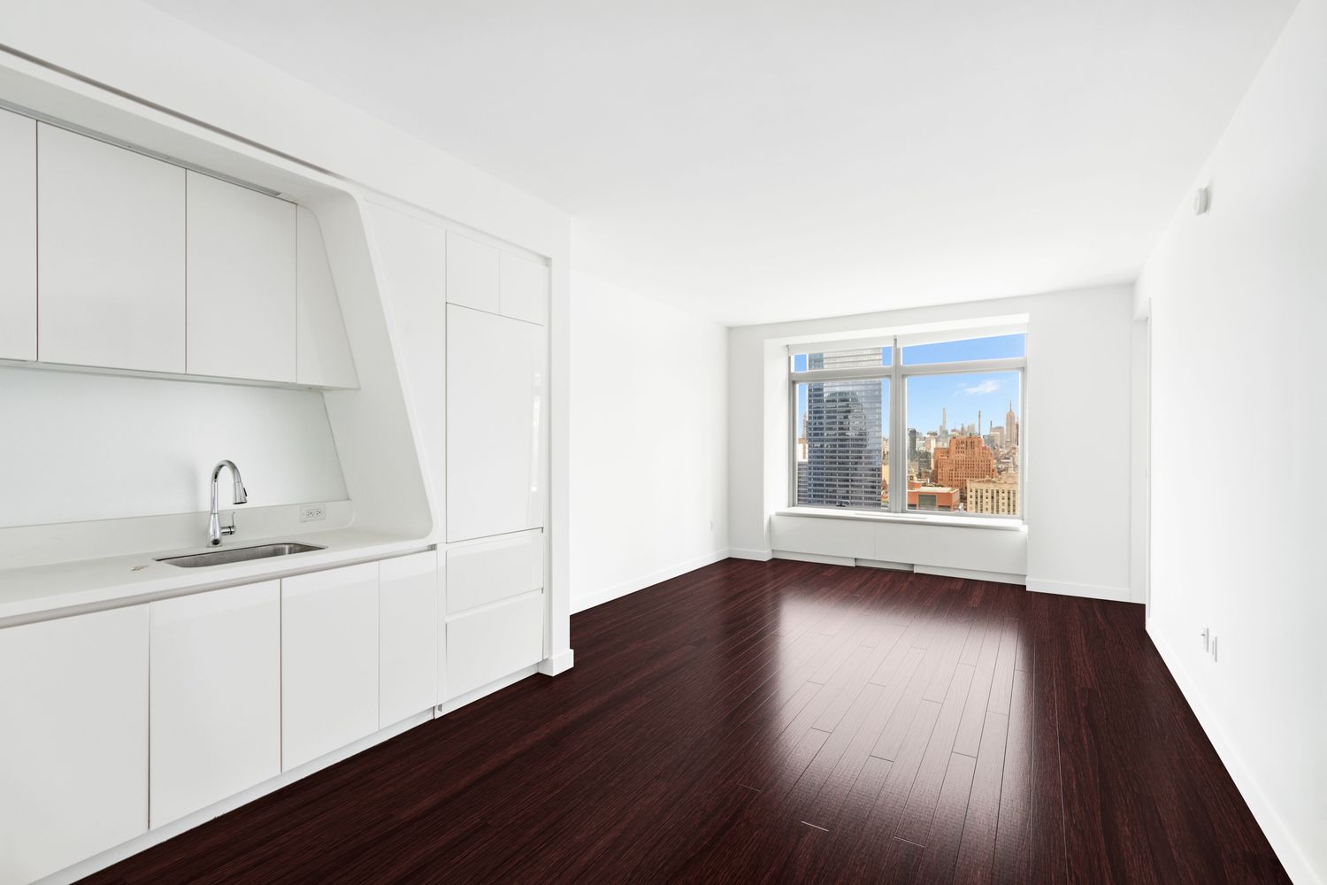 $4,750 | 123 Washington Street, Unit 33E | Financial District