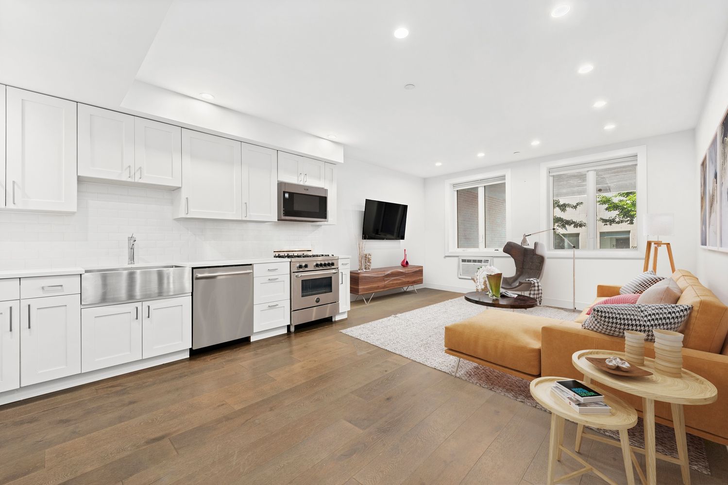 $1,025,000 | 373 Baltic Street, Unit 1 | Boerum Hill