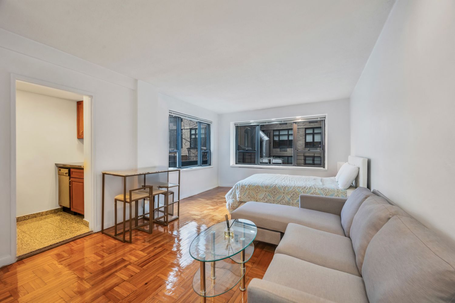 $3,300 | 210 East 47th Street, Unit 3A | Midtown East