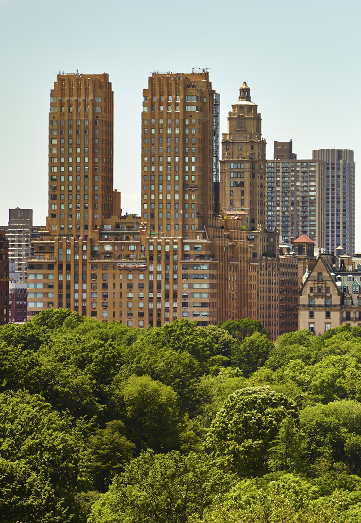 71st to 72nd Street and Central Park West. Majestic apartments