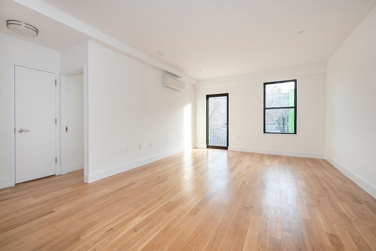 $3,595 | 216 Boerum Street, Unit 2B | East Williamsburg