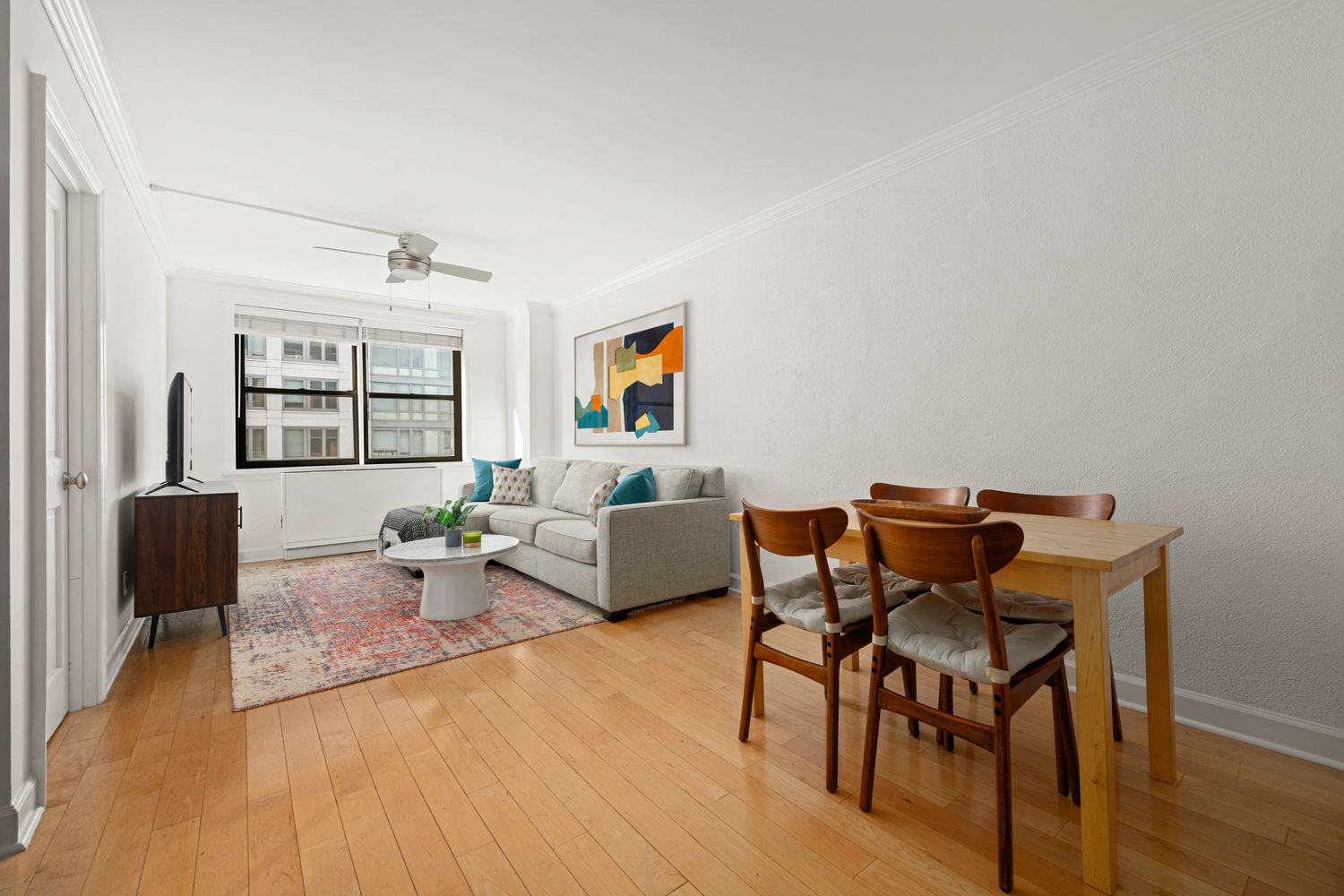 $599,000 | 200 East 24th Street, Unit 1205 | Kips Bay