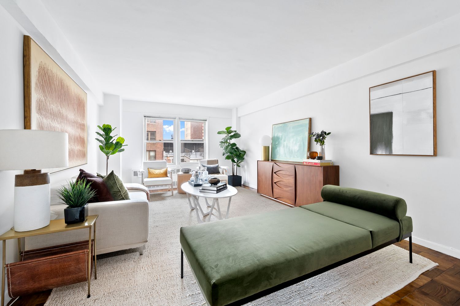 $550,000 | 515 East 85th Street, Unit 9A | Upper East Side