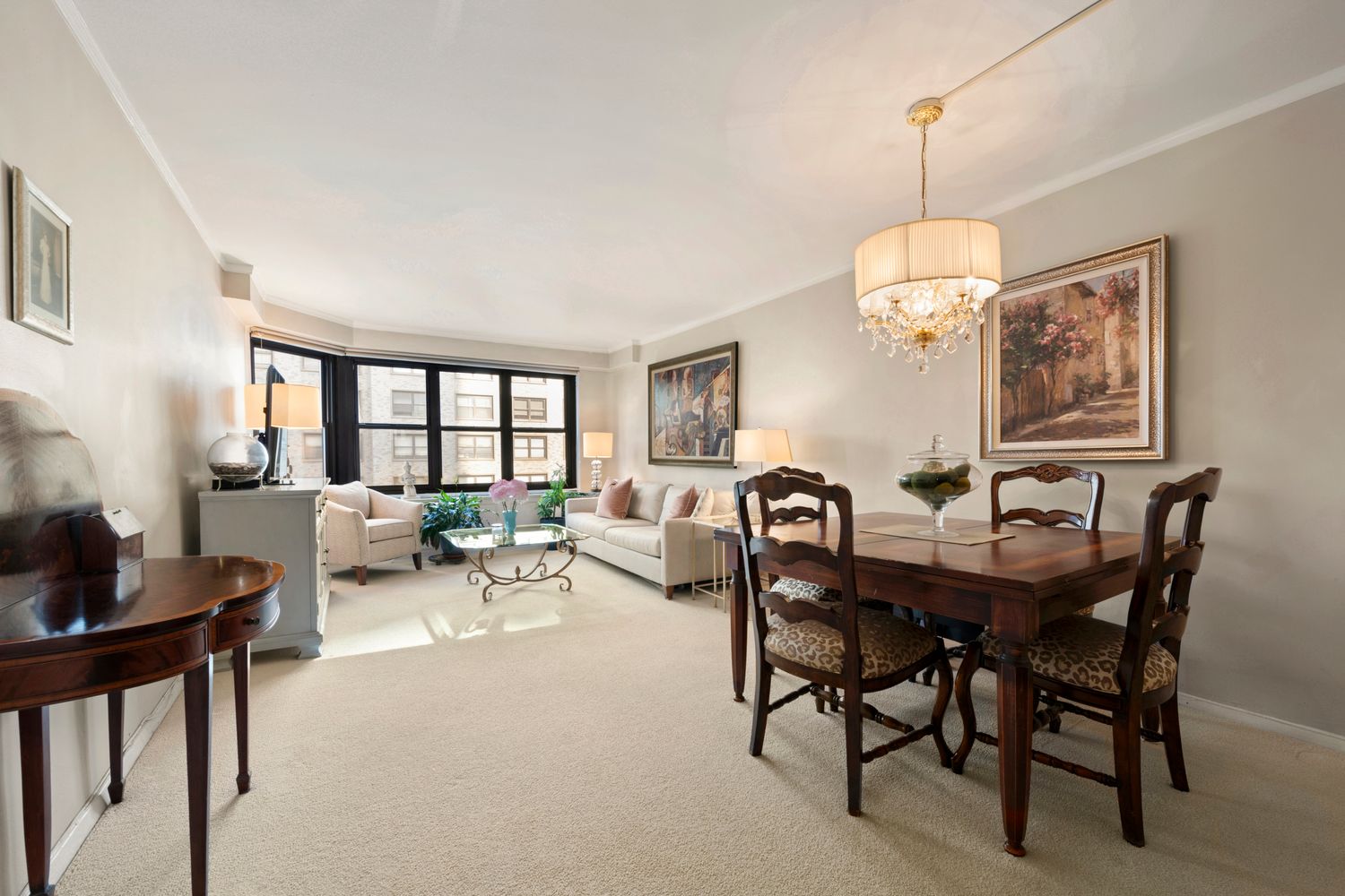 $650,000 | 220 East 57th Street, Unit 12D | Midtown East