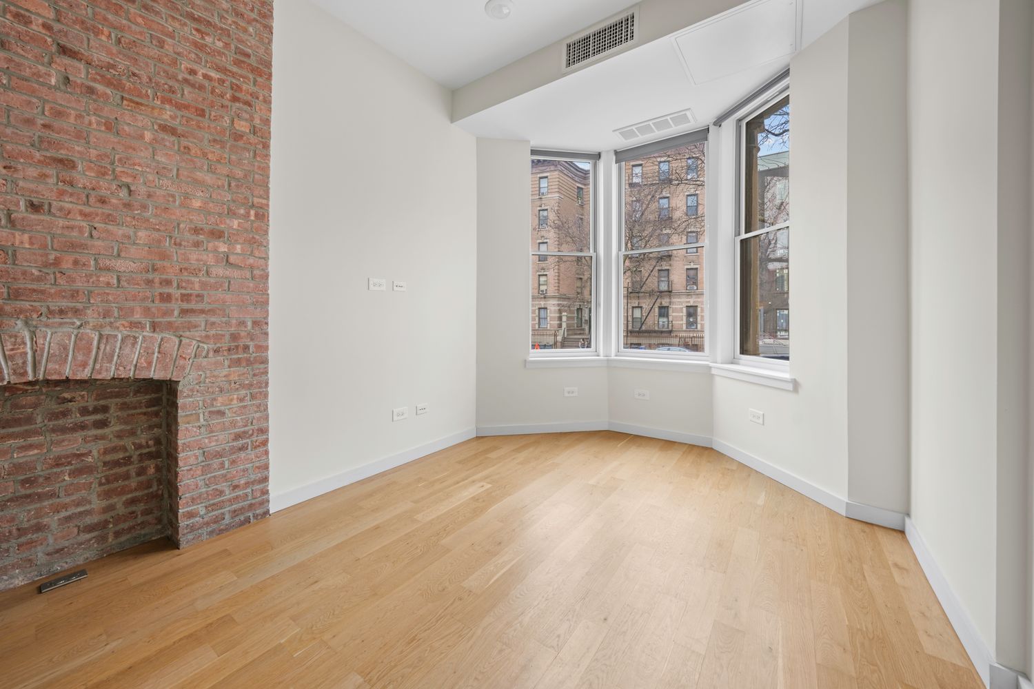 $4,000 | 950 St Nicholas Avenue, Unit 1 | Washington Heights