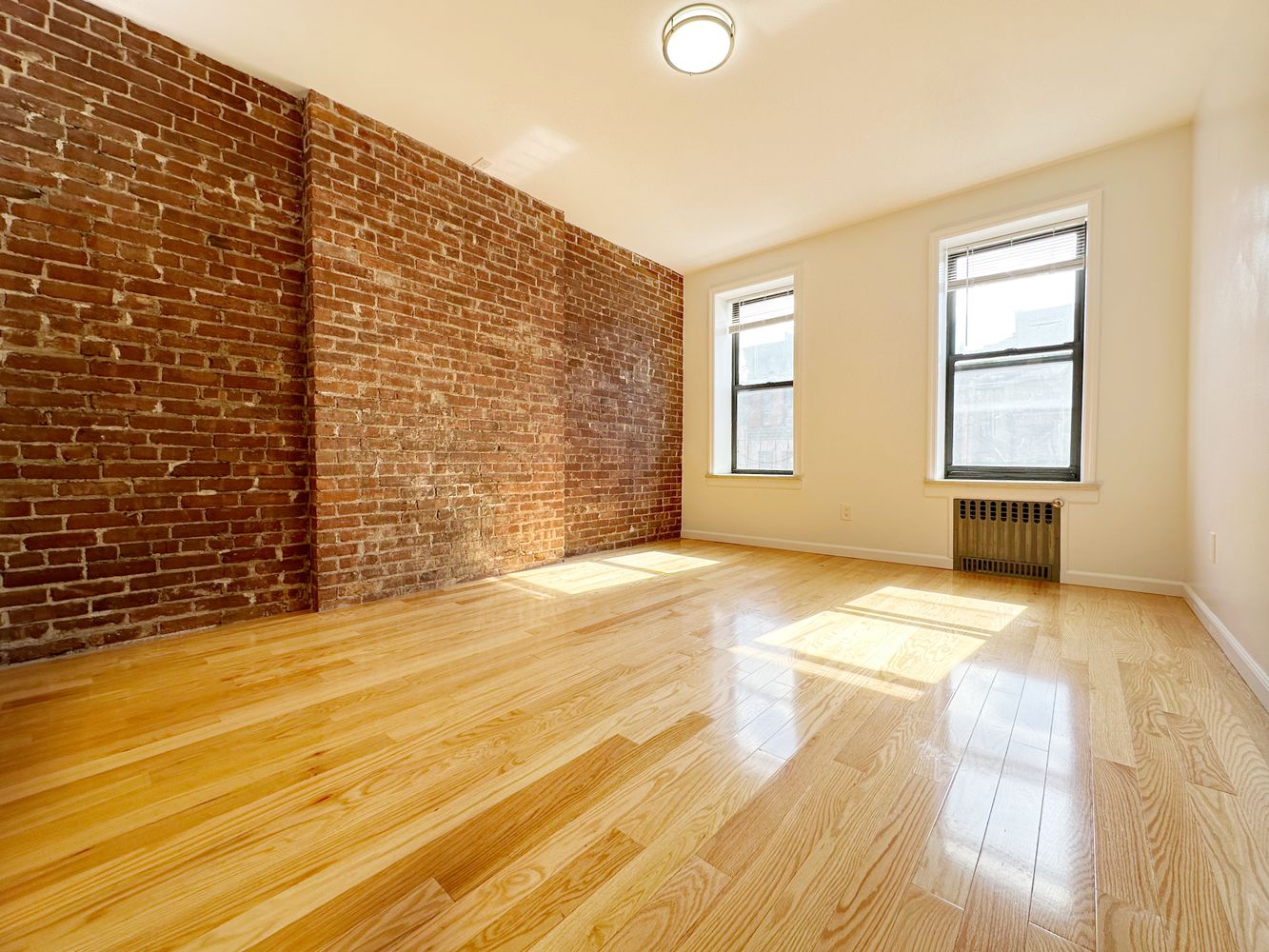 $3,200 | 75 Madison Street, Unit 10 | Manhattan