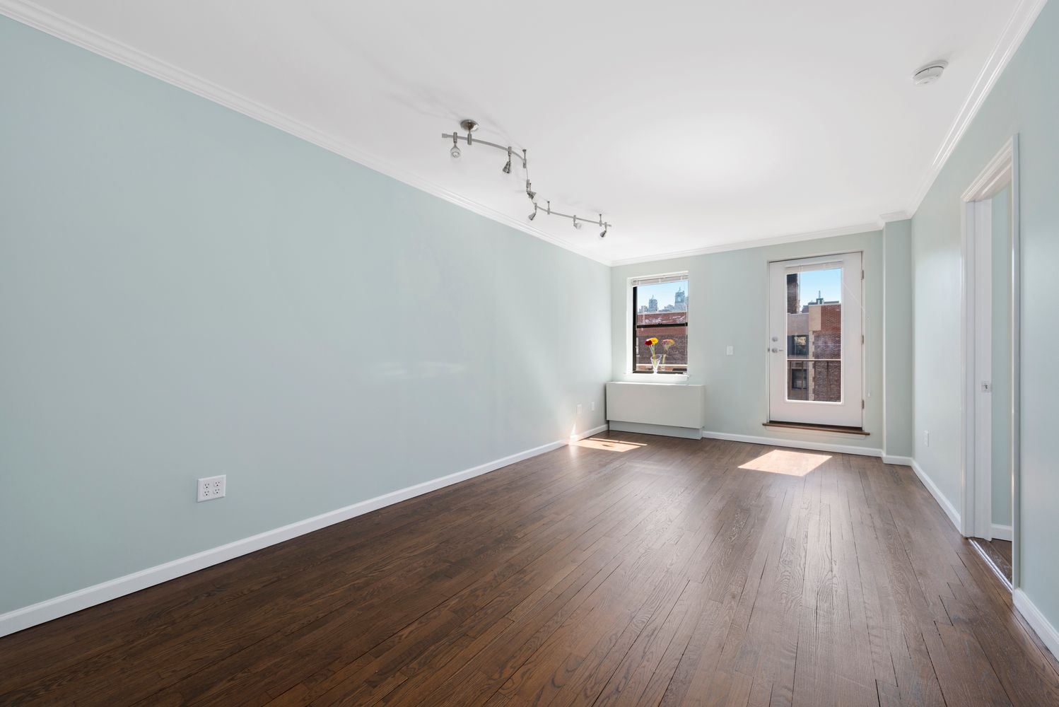 $3,950 | 186 West 80th Street, Unit 8A | Upper West Side