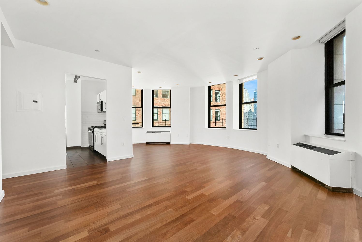 $7,900 | 1 Wall Street Court, Unit 1405 | Financial District