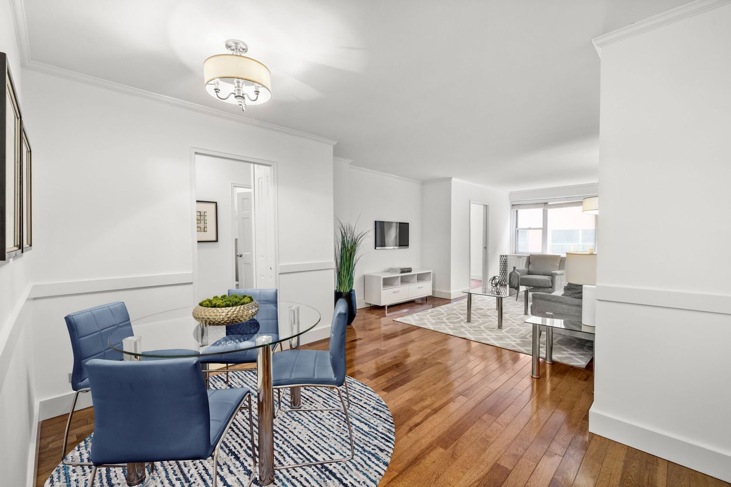 $789,000 | 400 East 77th Street, Unit 4E | Lenox Hill