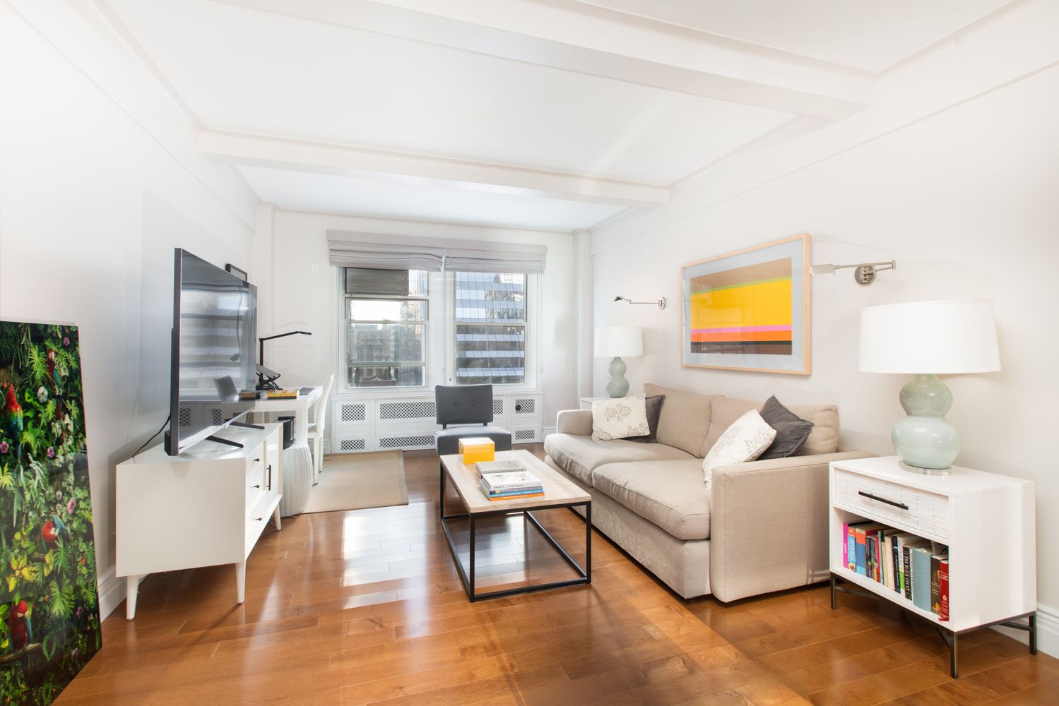 $895,000 | 433 West 34th Street, Unit 8A | Hudson Yards