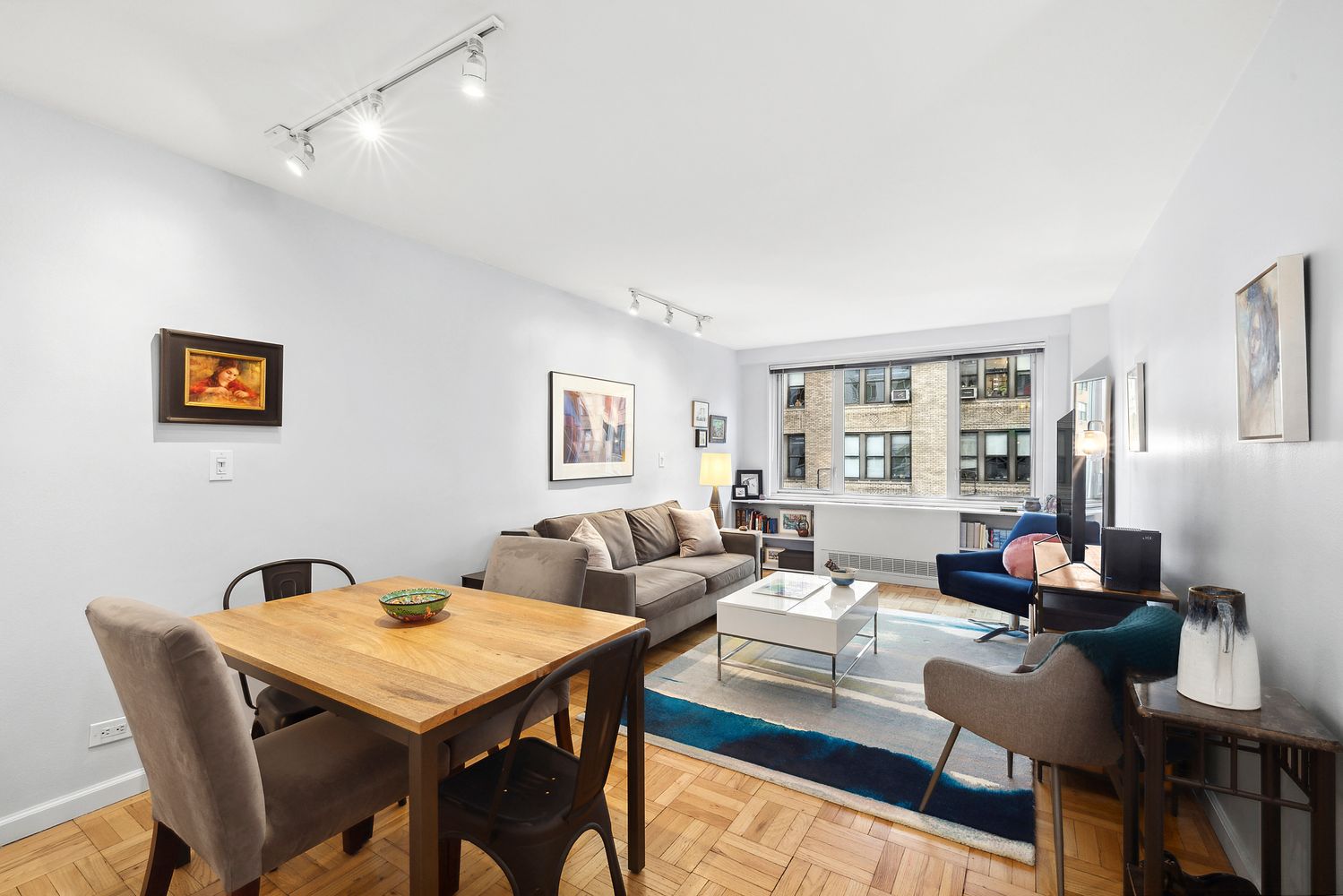 $699,000 | 301 East 22nd Street, Unit 6L | Gramercy