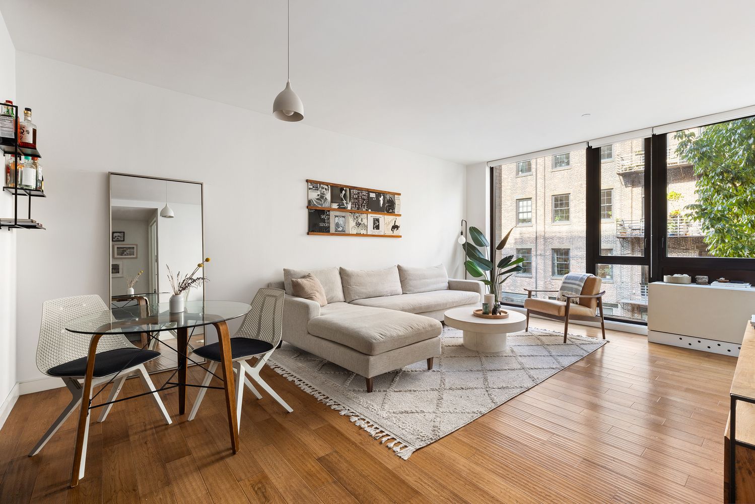 $1,250,000 | 70 Berry Street, Unit 3E | Williamsburg