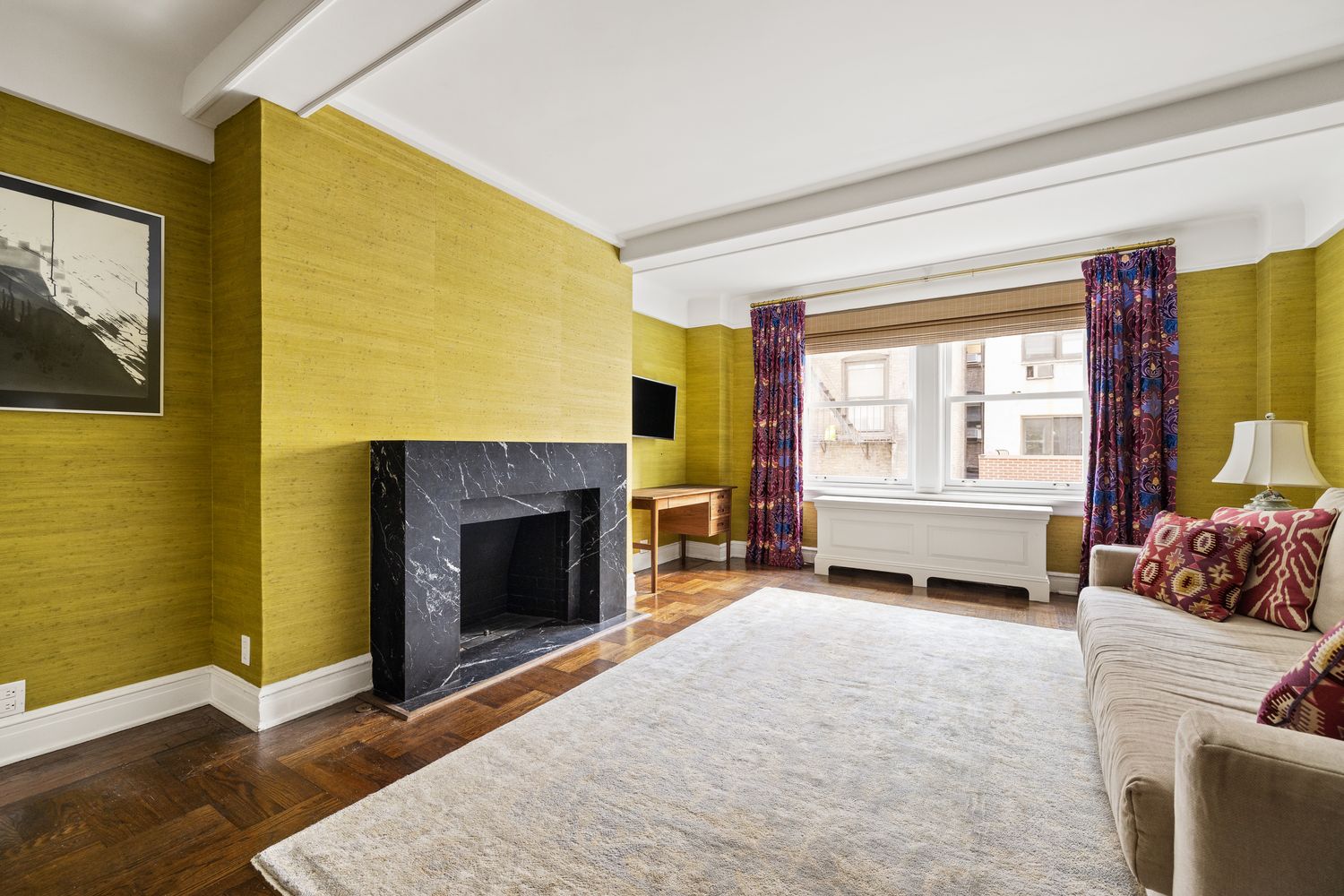 $735,000 | 163 East 81st Street, Unit 3D | Upper East Side