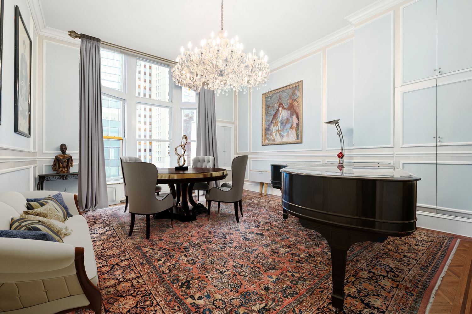 $2,495,000 | 205 West 57th Street, Unit 3DB | Midtown Central