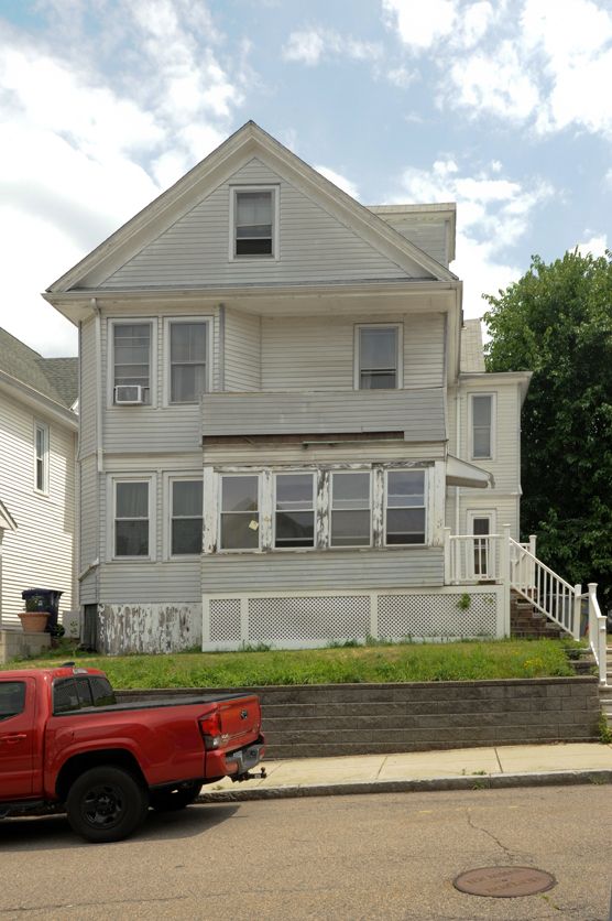 Contact Agent | 15 Saunders Street | Allston