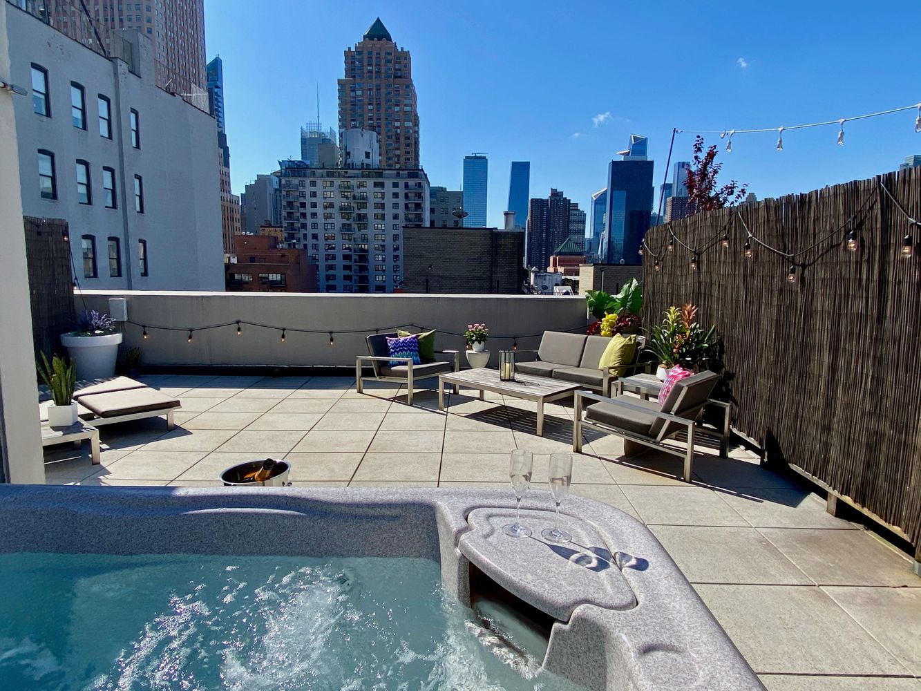 $11,000 | 350 West 53rd Street, Unit PHA | Hell's Kitchen