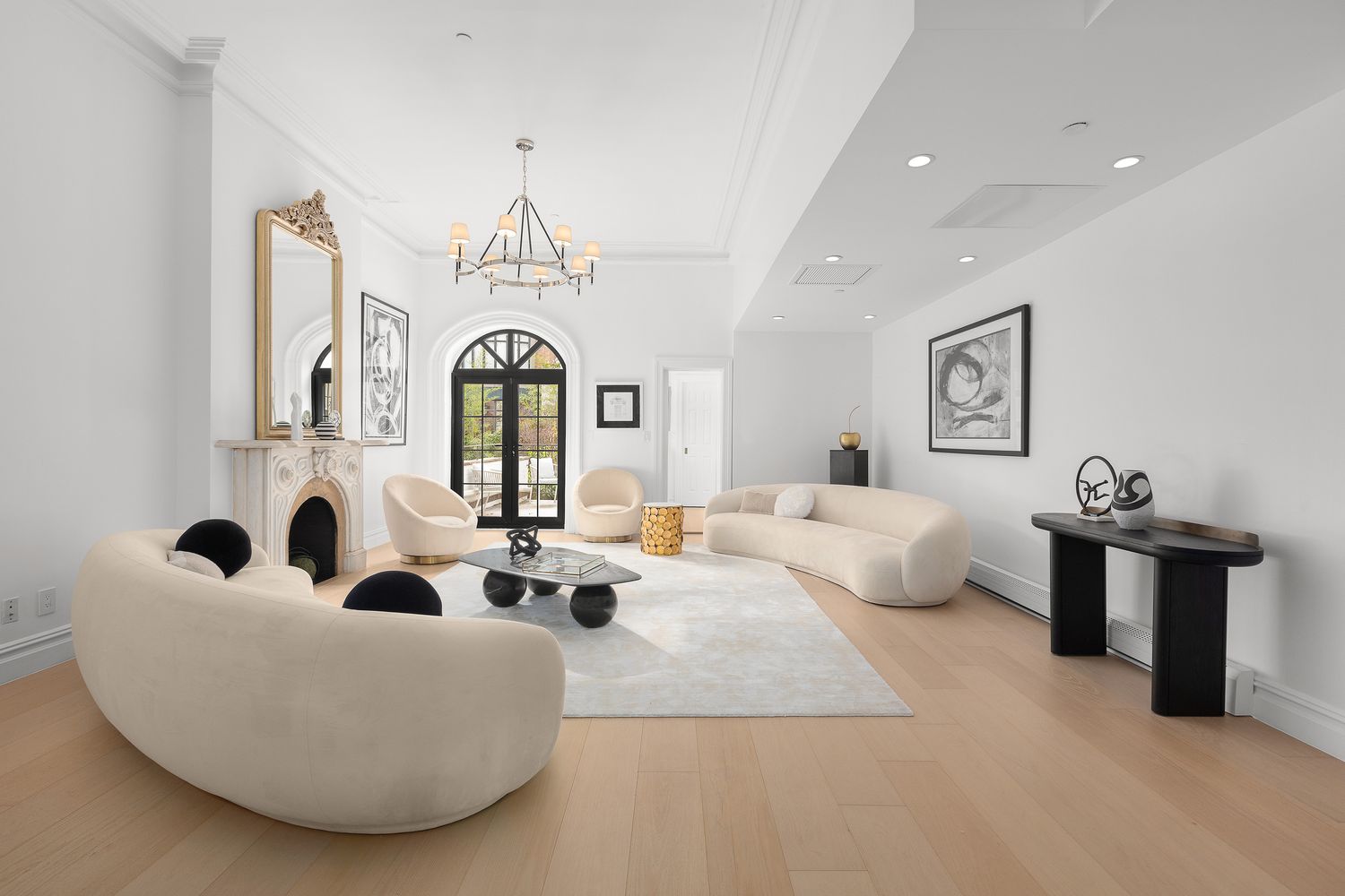 $9,995,000 | 222 East 61st Street | Lenox Hill