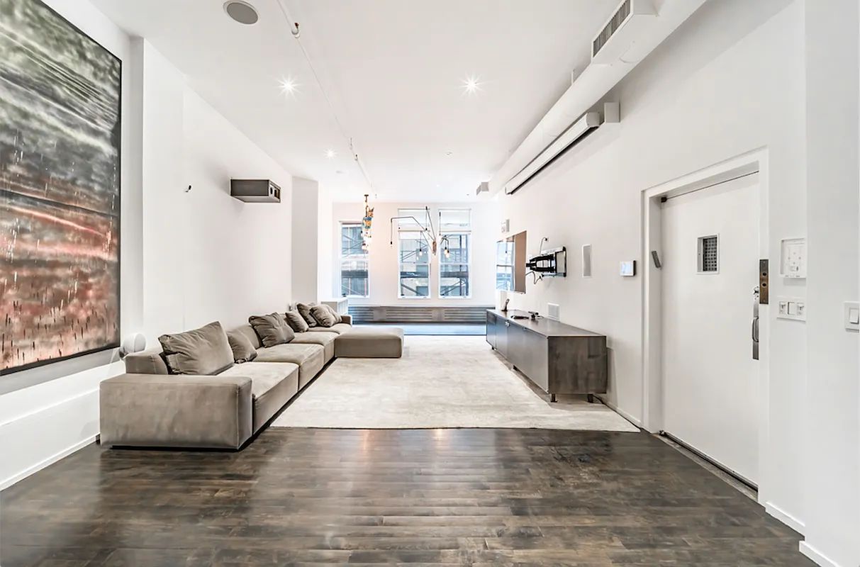 $25,000 | 20 East 17th Street, Unit 3 | Flatiron