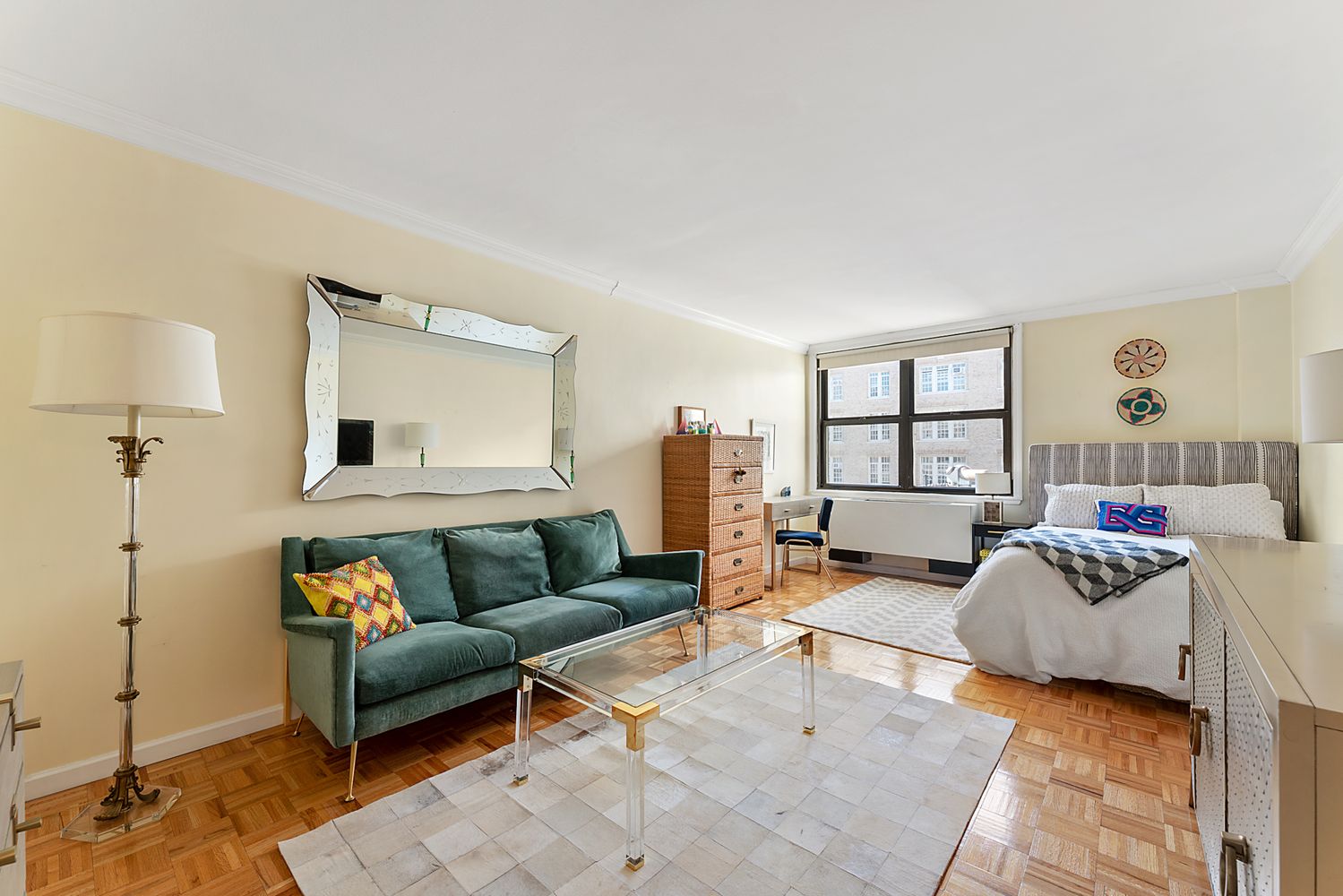 $575,000 | 130 East 18th Street, Unit 10R | Gramercy