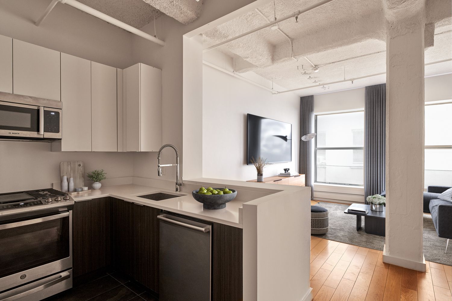 $4,400 | 275 Park Avenue, Unit 3K | Clinton Hill