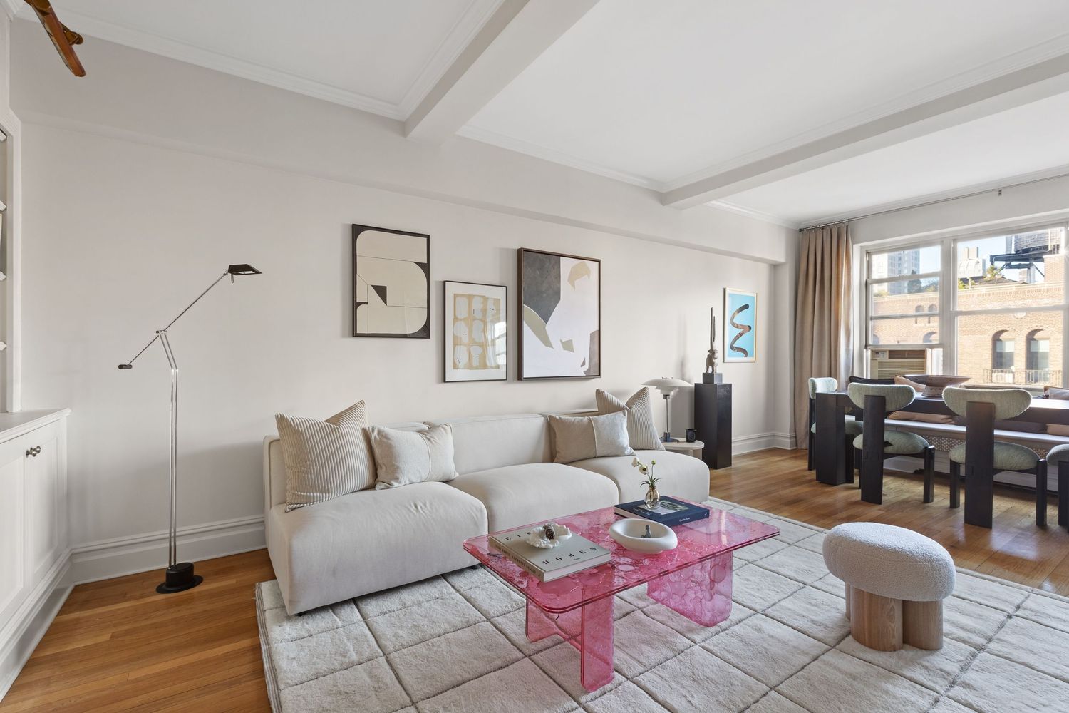 $1,300,000 | 240 East 79th Street, Unit 16A | Upper East Side