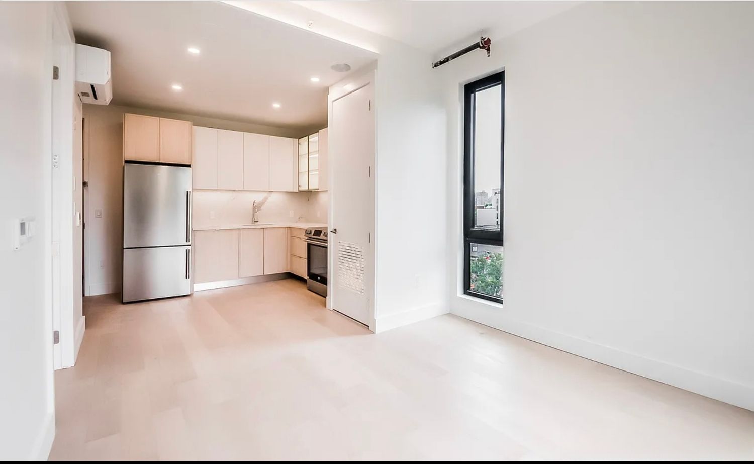 $4,100 | 218 Front Street, Unit 272 | DUMBO