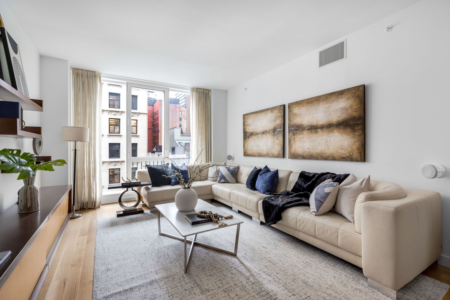 $2,990,000 | 241 5th Avenue, Unit 8B | NoMad