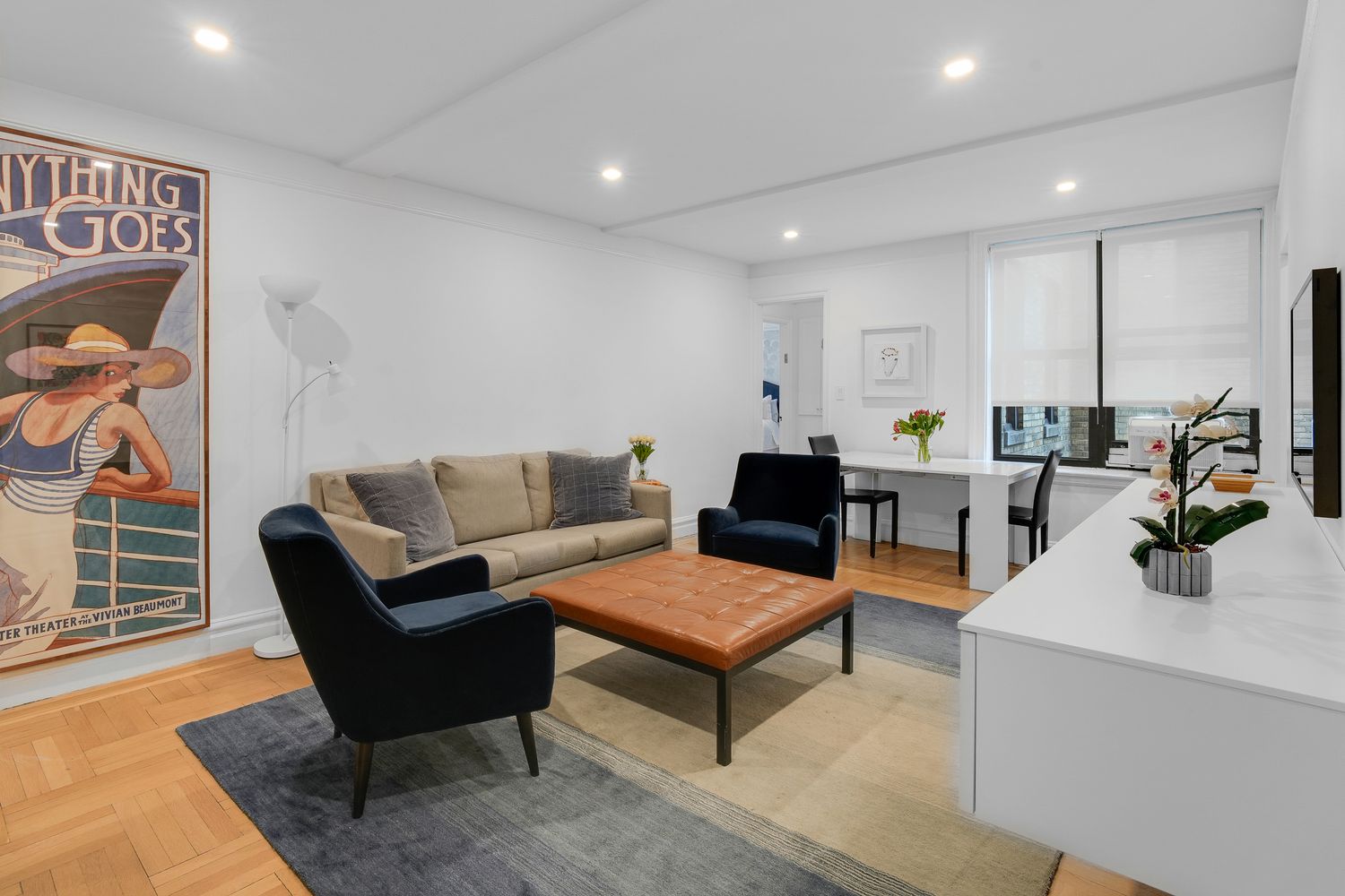 $1,295,000 | 107 West 86th Street, Unit 16A | Upper West Side